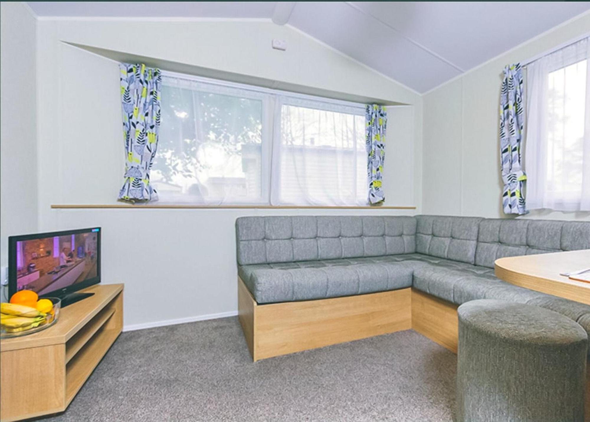 Orchards Holiday Park Newbridge  Quarto foto