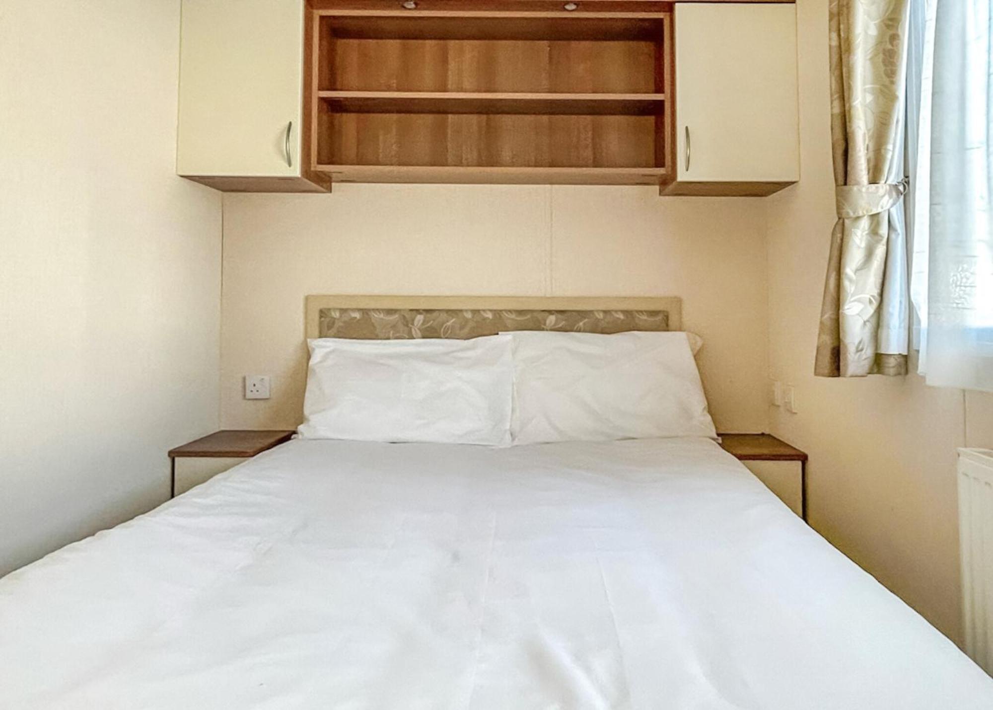 Orchards Holiday Park Newbridge  Quarto foto